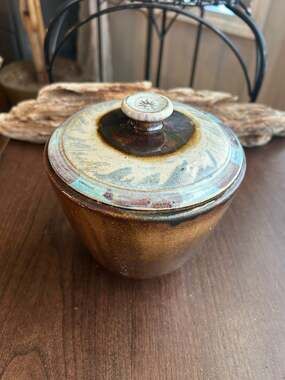 Vintage ceramic lidded jar or sugar bowl studio potter handmade signed